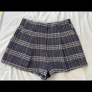 Windsor Plaid Boucle Shorts